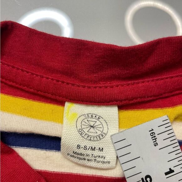 Urban Outfitters The Best Is Yet To Come T-shirt Men Medium Red Colorblack - Picture 4 of 6